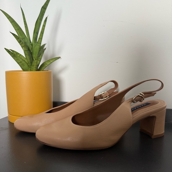 Margaux nude tan Cluny block heel leather slingback pumps - size 7.5 (37.5) - Picture 5 of 8